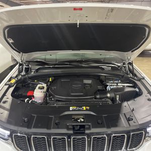 صورة مصغرة 44 لـ 2023 JEEP GRAND CHEROKEE OVERLAND