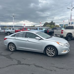 HYUNDAI SONATA LIMITED - 10