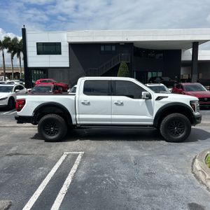 Ford F150 Raptor - 10