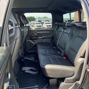 2020 RAM 1500 LIMITED — миниатюра 34