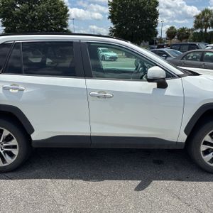 2021 Toyota RAV4 LIMITED 缩略图 11