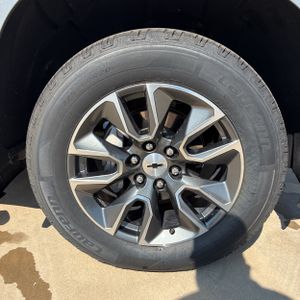 صورة 20 لـ 2023 Chevrolet SILVERADO 1500 RST