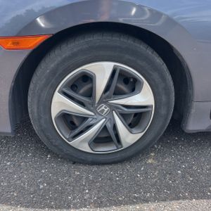 صورة مصغرة 17 لـ 2020 Honda CIVIC LX