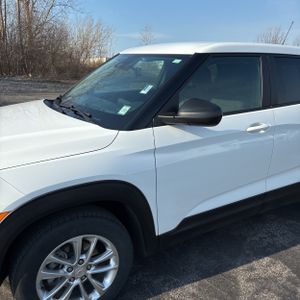 CHEVROLET TRAILBLAZER LS - 2