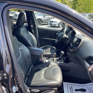 2015 JEEP CHEROKEE LIMITED — миниатюра 32