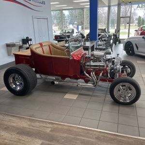 FORD MODEL T T-BUCKET - 10