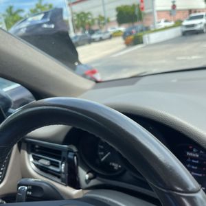 2022 Porsche MACAN BASE — миниатюра 62
