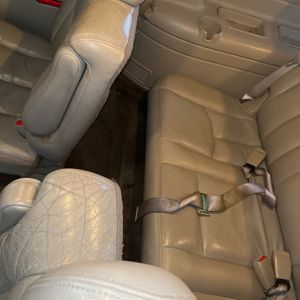 صورة مصغرة 63 لـ 2005 Cadillac ESCALADE ESV BASE
