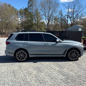 BMW X7 XDRIVE40I - 10