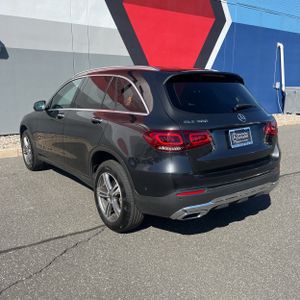 MERCEDES-BENZ GLC - 5