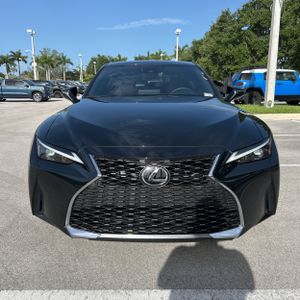 2025 Lexus IS 300 BASE — миниатюра 14