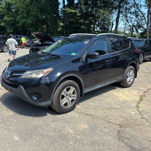 صورة 1 لـ 2014 Toyota RAV4 LE