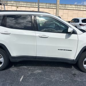 2018 JEEP COMPASS LATITUDE — миниатюра 11