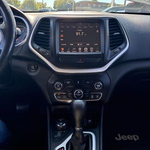صورة 38 لـ 2015 JEEP CHEROKEE LATITUDE