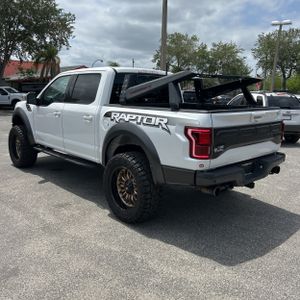 FORD F-150 RAPTOR - 5