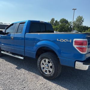 2012 FORD F-150 XLT photo 6