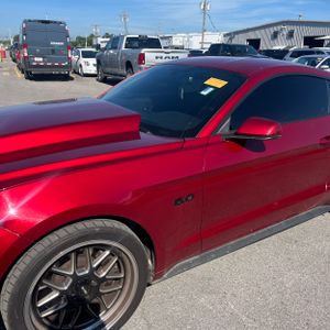 صورة 2 لـ 2017 FORD MUSTANG GT PREMIUM