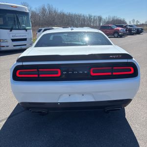 DODGE CHALLENGER R/T SCAT PACK - 7