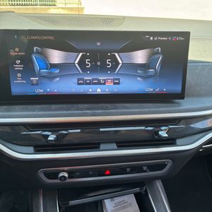 2025 BMW X7 XDRIVE40I — миниатюра 39