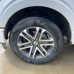 2021 FORD F-150 XL — миниатюра 17