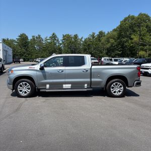 صورة 3 لـ 2024 Chevrolet SILVERADO 1500 LTZ