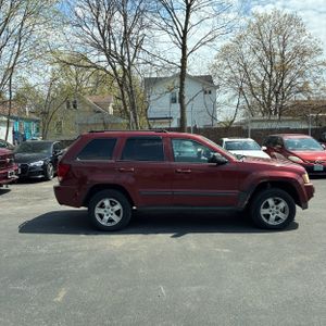 JEEP GRAND CHEROKEE LAREDO - 9