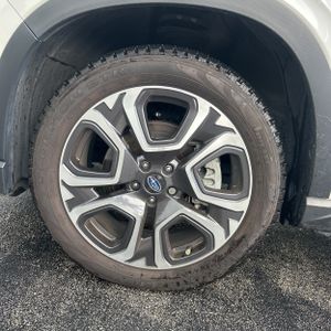 صورة 17 لـ 2023 Subaru ASCENT TOURING