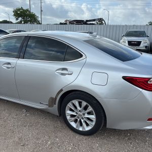LEXUS ES 300H BASE - 6