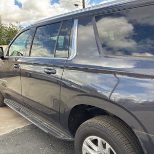 CHEVROLET SUBURBAN LT - 6