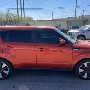 2018 KIA SOUL + — миниатюра 11
