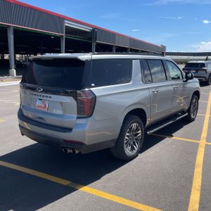 CHEVROLET SUBURBAN Z71 - 8