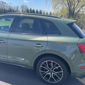 AUDI SQ5 PREMIUM PLUS - 6