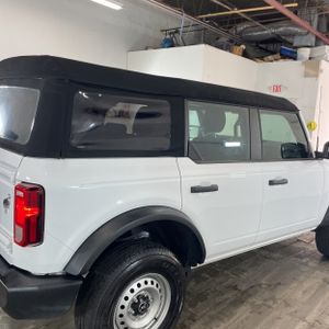 2023 FORD BRONCO BASE 照片 9