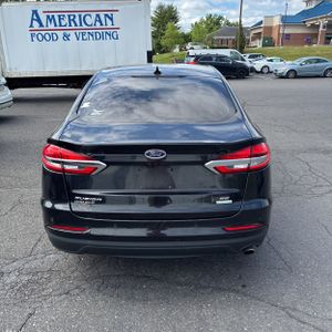 FORD FUSION SE - 7
