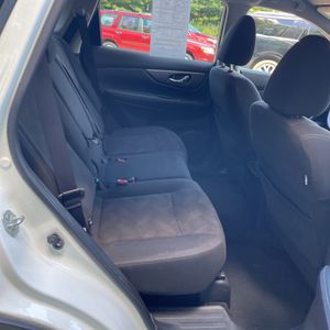 صورة مصغرة 34 لـ 2016 Nissan ROGUE SV