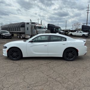 DODGE CHARGER SXT - 3