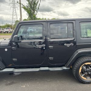 JEEP WRANGLER UNLIMITED DRAGON EDITION - 4