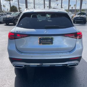 MERCEDES-BENZ GLC - 7