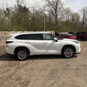 TOYOTA HIGHLANDER - 10