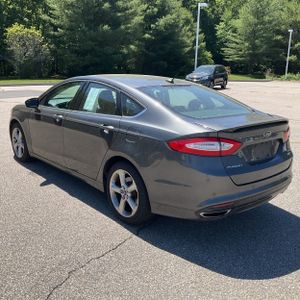 FORD FUSION SE - 5