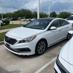 HYUNDAI SONATA LIMITED 2.0T - 1