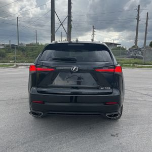 Lexus NX 300 Base - 7