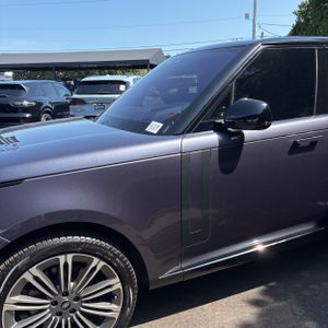 2023 LAND Rover RANGE ROVER P400 SE photo 2