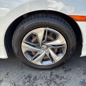 صورة مصغرة 20 لـ 2019 Honda CIVIC LX