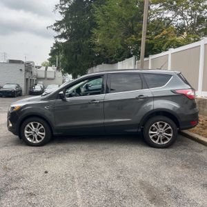 2017 FORD ESCAPE SE 照片 3