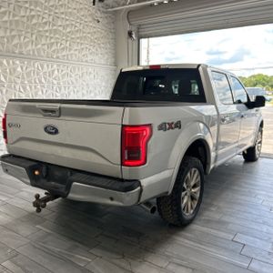 صورة 7 لـ 2017 FORD F-150 LARIAT