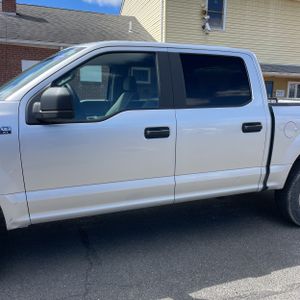 FORD F-150 XL - 4