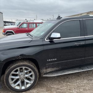 CHEVROLET TAHOE PREMIER - 2