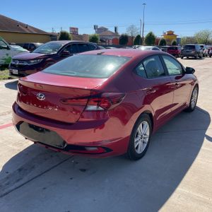 HYUNDAI ELANTRA VALUE EDITION - 8