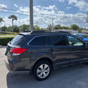 SUBARU OUTBACK 3.6R LIMITED - 9